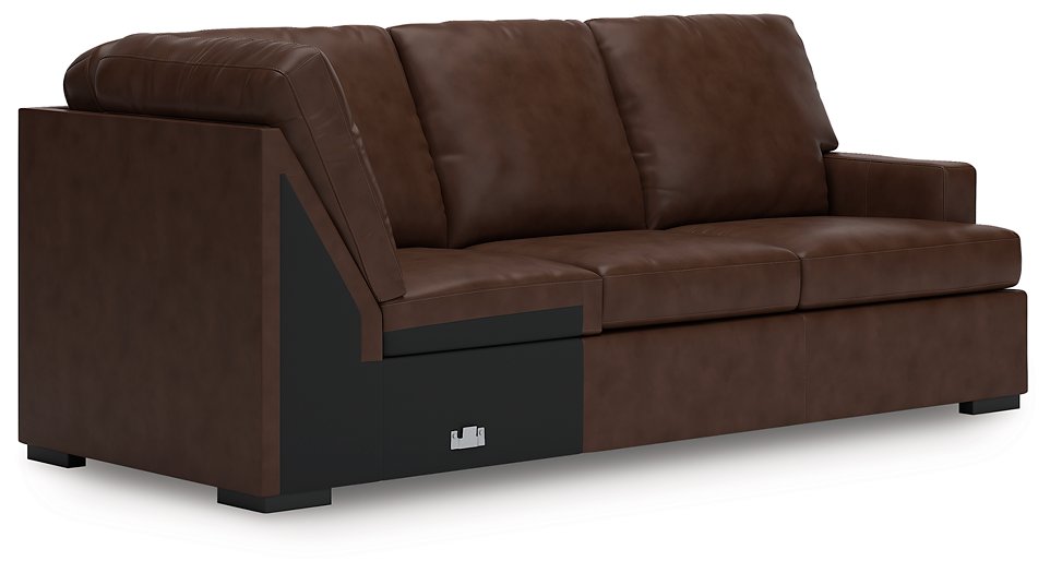 McDowlan Sectional with Chaise - Atchison Furniture Company (Atchison, KS)