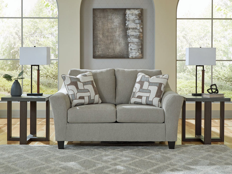 Willarae Loveseat - Atchison Furniture Company (Atchison, KS)
