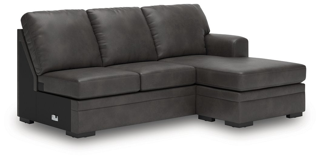 Lofton-Pike Sectional with Chaise - Atchison Furniture Company (Atchison, KS)