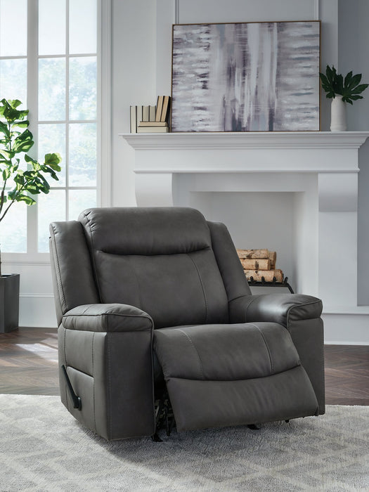 Status Check Recliner - Atchison Furniture Company (Atchison, KS)