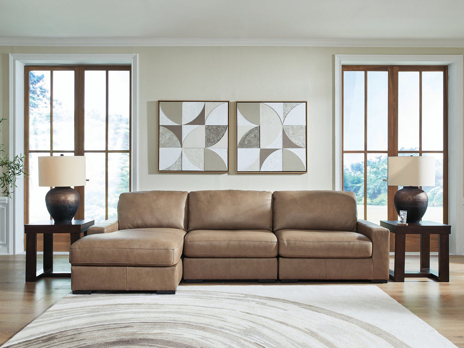 Veronella Sectional with Chaise - Atchison Furniture Company (Atchison, KS)