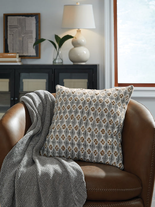 Dainwick Pillow (Set of 4) - Atchison Furniture Company (Atchison, KS)