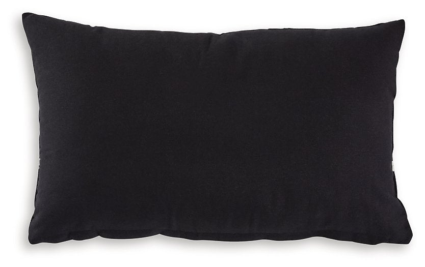 Gavrileigh Pillow (Set of 4) - Atchison Furniture Company (Atchison, KS)