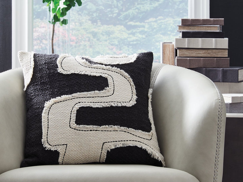 Veerbank Pillow (Set of 4) - Atchison Furniture Company (Atchison, KS)