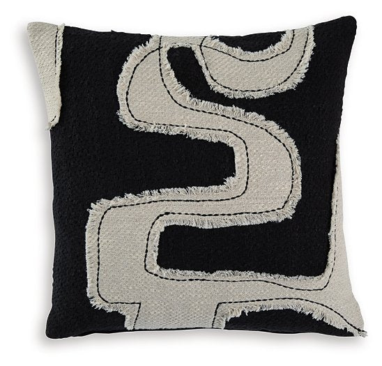 Veerbank Pillow (Set of 4) - Atchison Furniture Company (Atchison, KS)