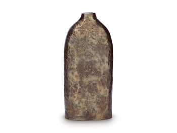 Wallmond Vase - Atchison Furniture Company (Atchison, KS)