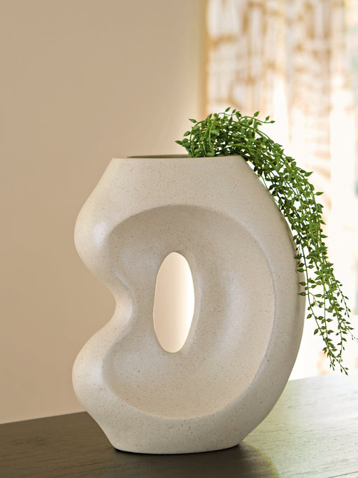 Odion Vase - Atchison Furniture Company (Atchison, KS)