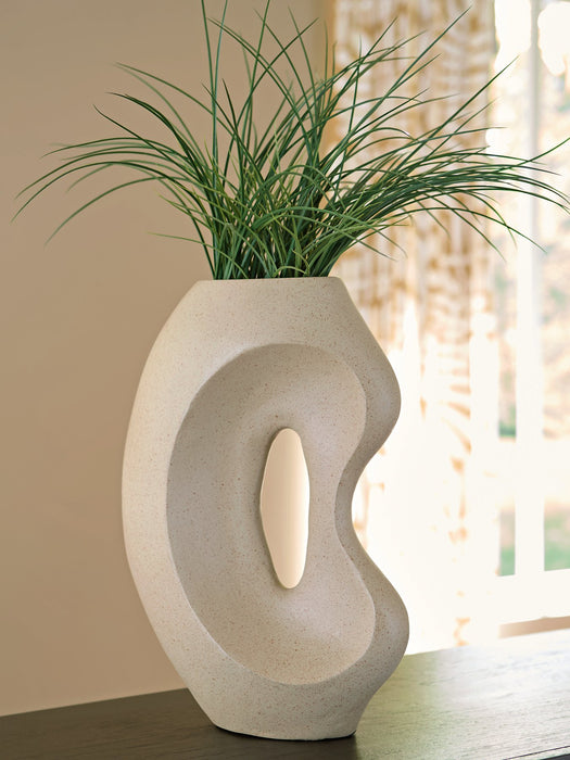 Odion Vase - Atchison Furniture Company (Atchison, KS)