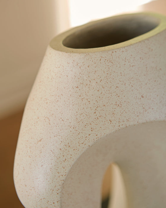 Odion Vase - Atchison Furniture Company (Atchison, KS)