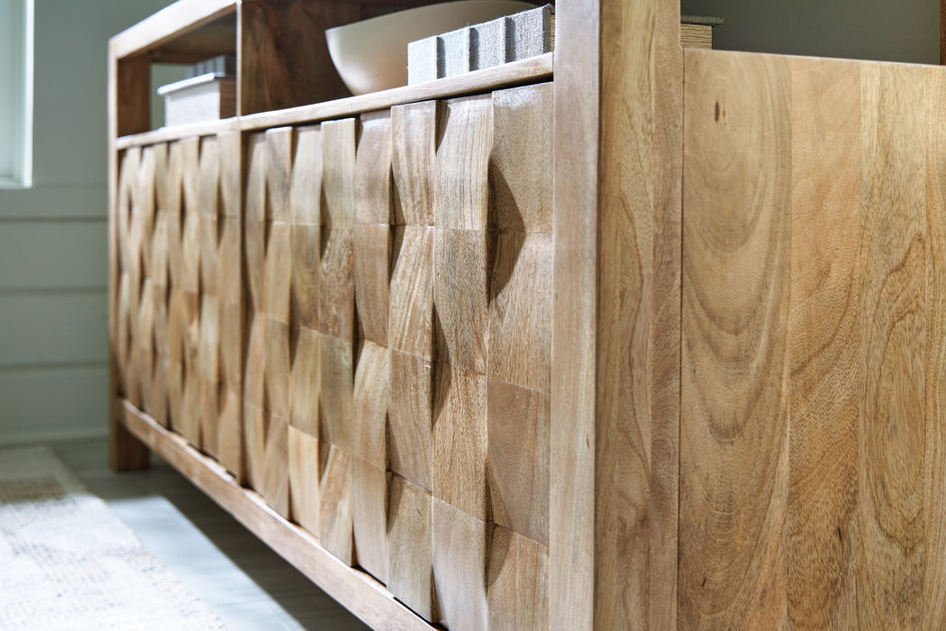 Hudwick Accent Cabinet - Atchison Furniture Company (Atchison, KS)