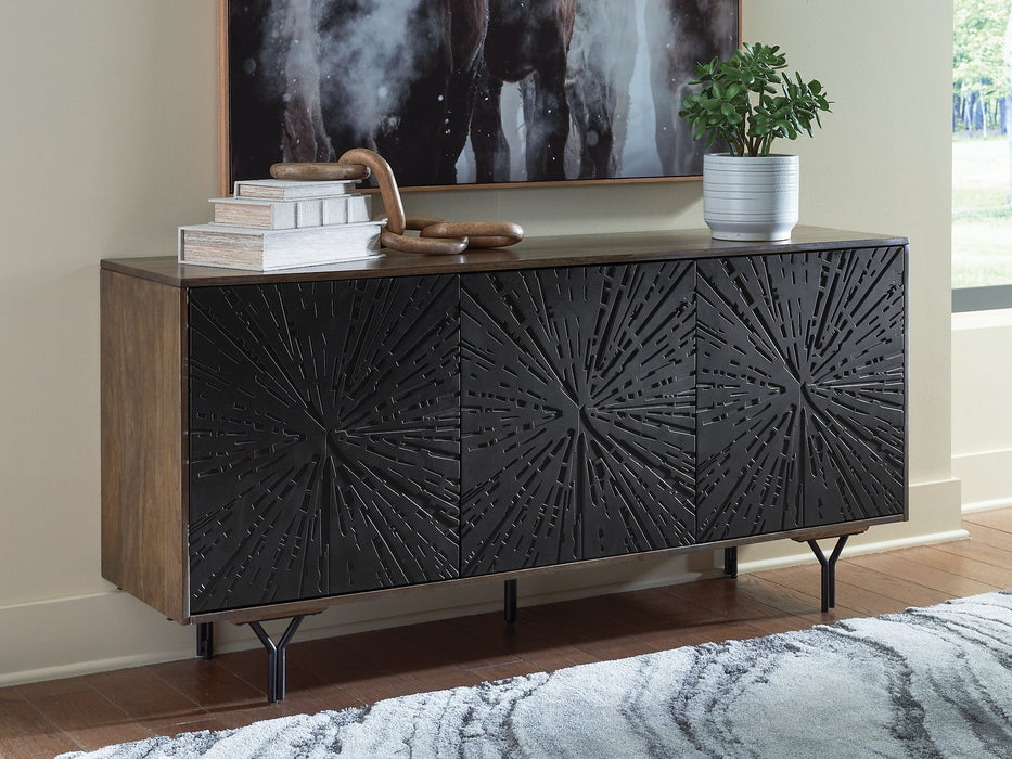 Lavinmont Accent Cabinet - Atchison Furniture Company (Atchison, KS)