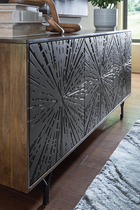 Lavinmont Accent Cabinet - Atchison Furniture Company (Atchison, KS)