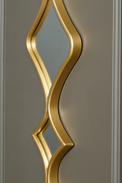 Harriswood Accent Mirror Set (Set of 2) - Atchison Furniture Company (Atchison, KS)