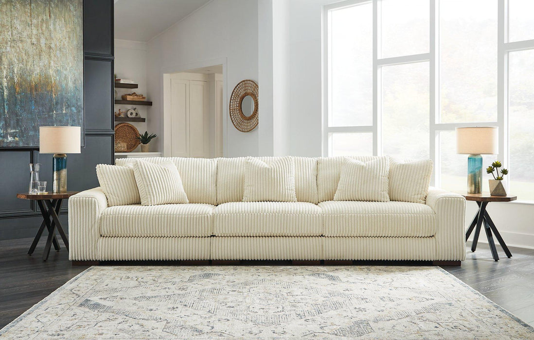 Lindyn Sectional Sofa - Atchison Furniture Company (Atchison, KS)