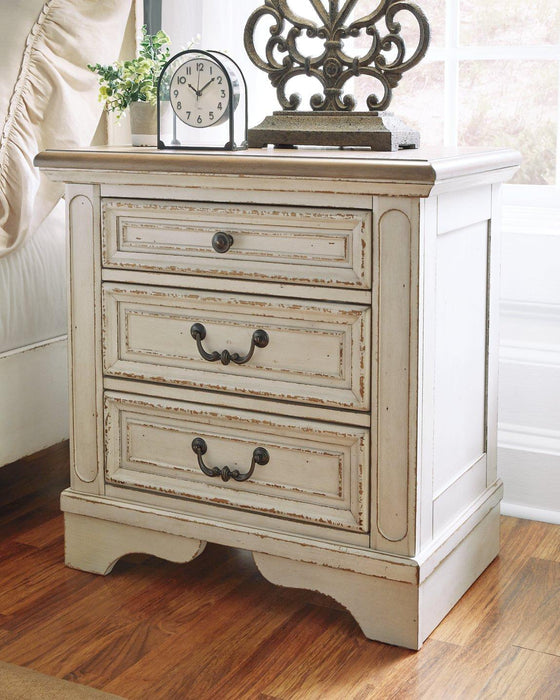 Realyn Bedroom Set - Atchison Furniture Company (Atchison, KS)