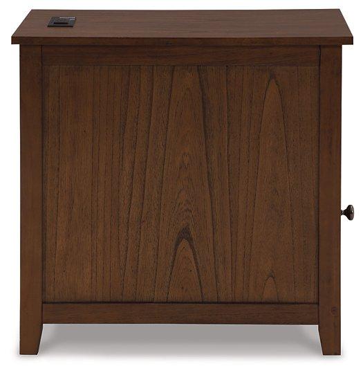 Treytown Chairside End Table - Atchison Furniture Company (Atchison, KS)
