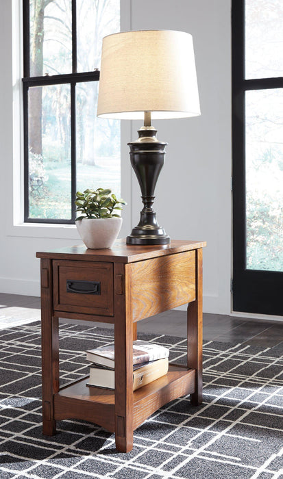 Breegin End Table Set - Atchison Furniture Company (Atchison, KS)