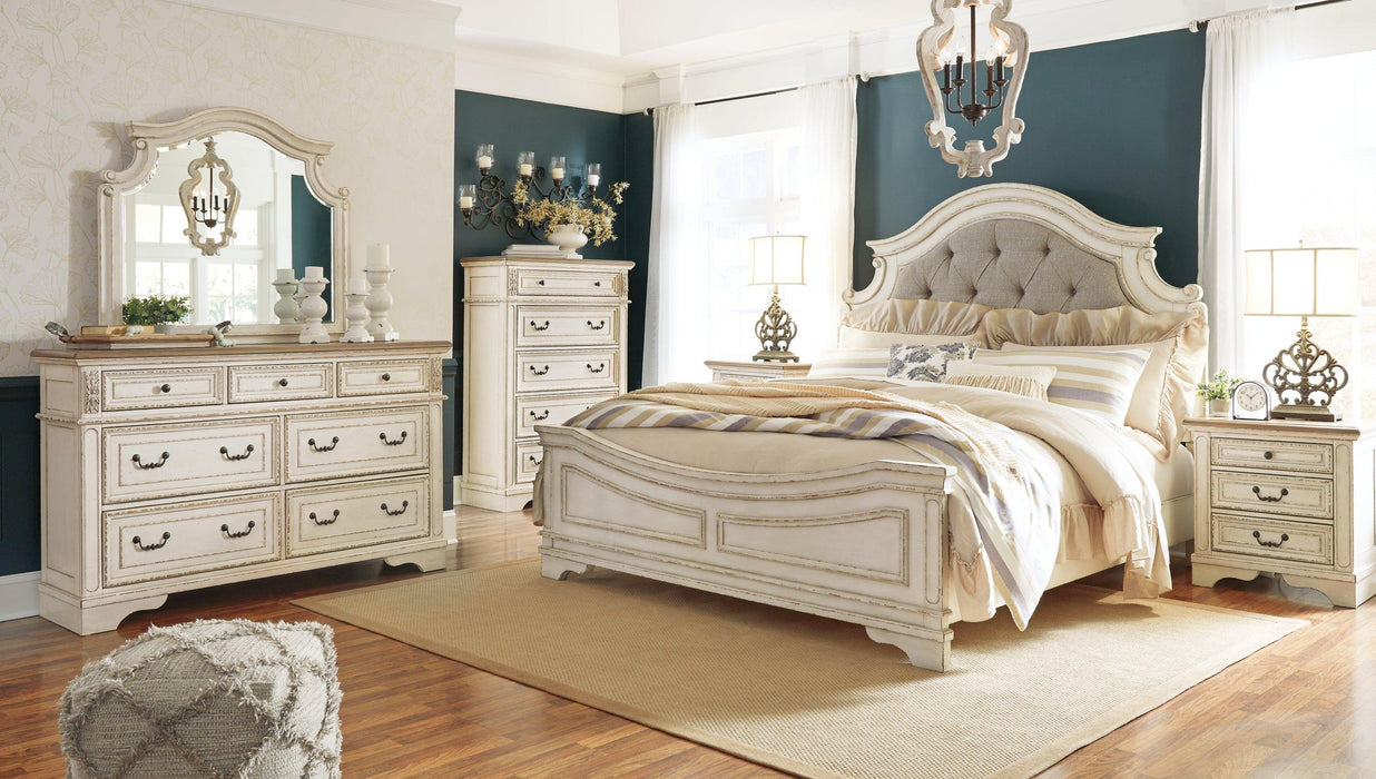 Realyn Upholstered Bed - Atchison Furniture Company (Atchison, KS)