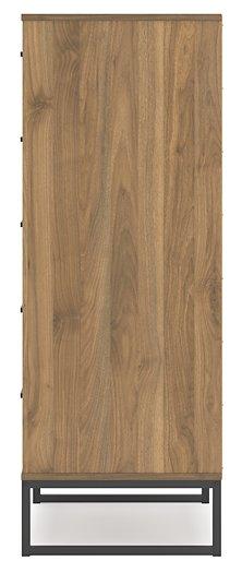 Deanlow Chest of Drawers - Atchison Furniture Company (Atchison, KS)