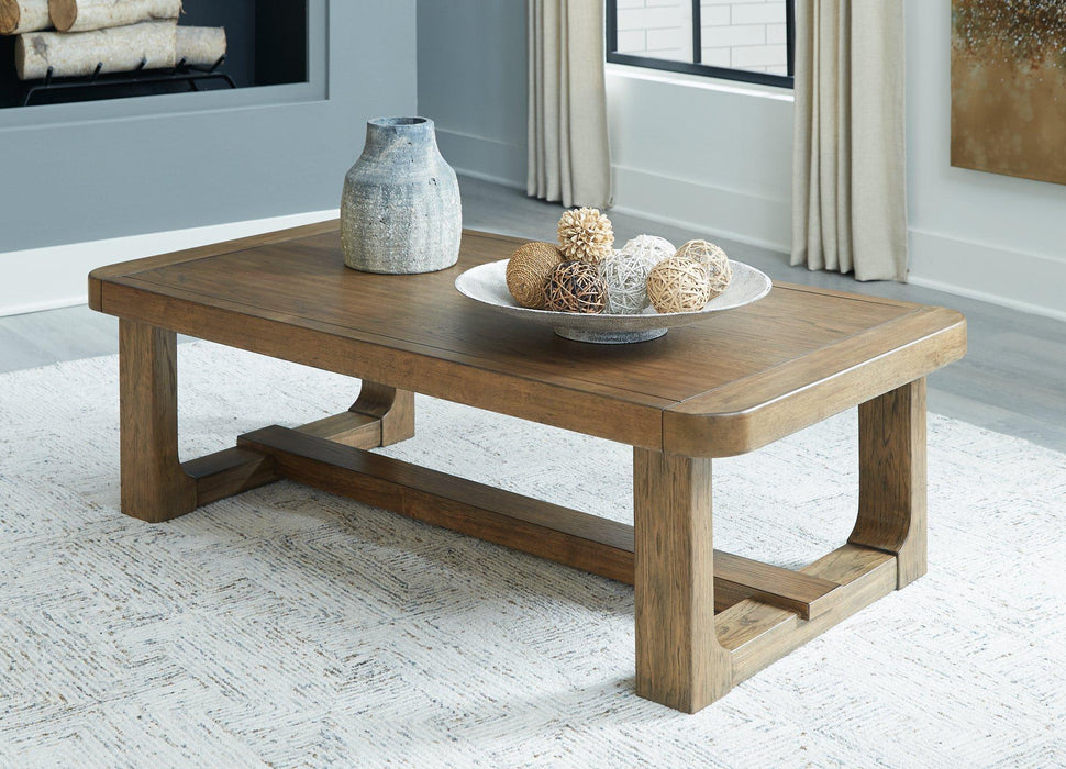 Cabalynn Coffee Table - Atchison Furniture Company (Atchison, KS)