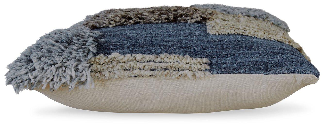 Gibbend Pillow - Atchison Furniture Company (Atchison, KS)