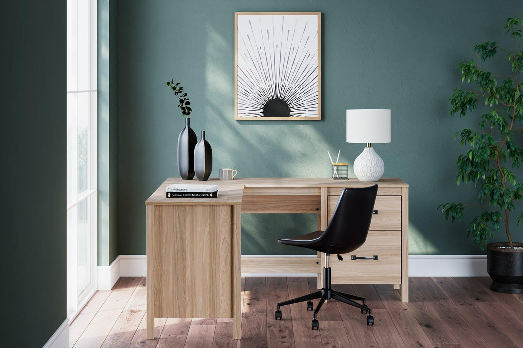Battelle 60" Home Office Desk with Return - Atchison Furniture Company (Atchison, KS)