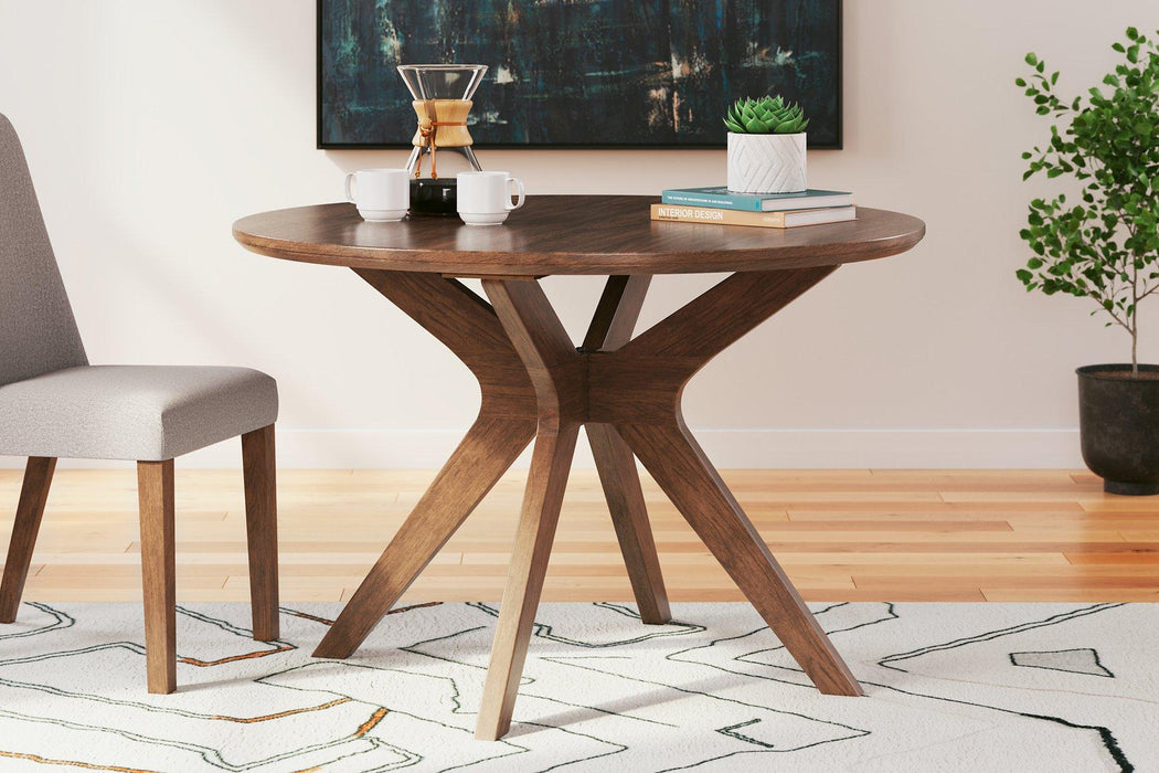 Lyncott Dining Room Set - Atchison Furniture Company (Atchison, KS)