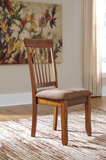 Berringer Dining Set - Atchison Furniture Company (Atchison, KS)