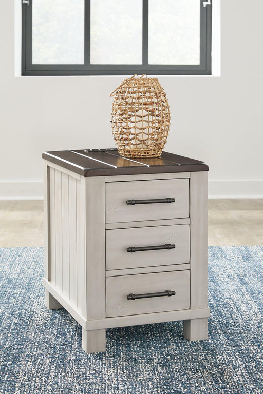 Darborn Chairside End Table - Atchison Furniture Company (Atchison, KS)