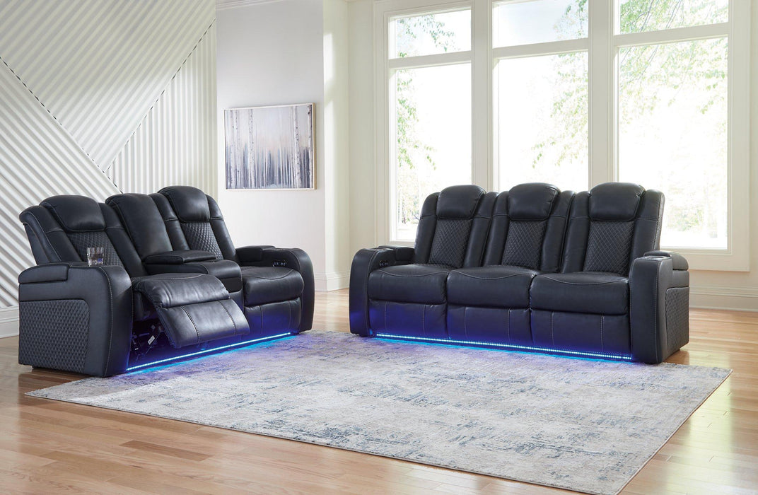 Fyne-Dyme Living Room Set - Atchison Furniture Company (Atchison, KS)