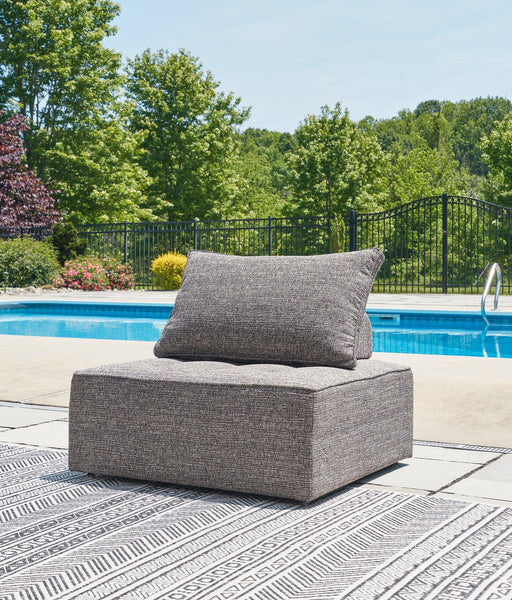 Bree Zee Outdoor Lounge Chair with Cushion - Atchison Furniture Company (Atchison, KS)