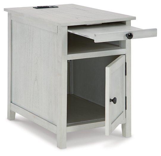 Treytown Chairside End Table - Atchison Furniture Company (Atchison, KS)