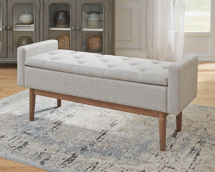 Briarson Storage Bench - Atchison Furniture Company (Atchison, KS)