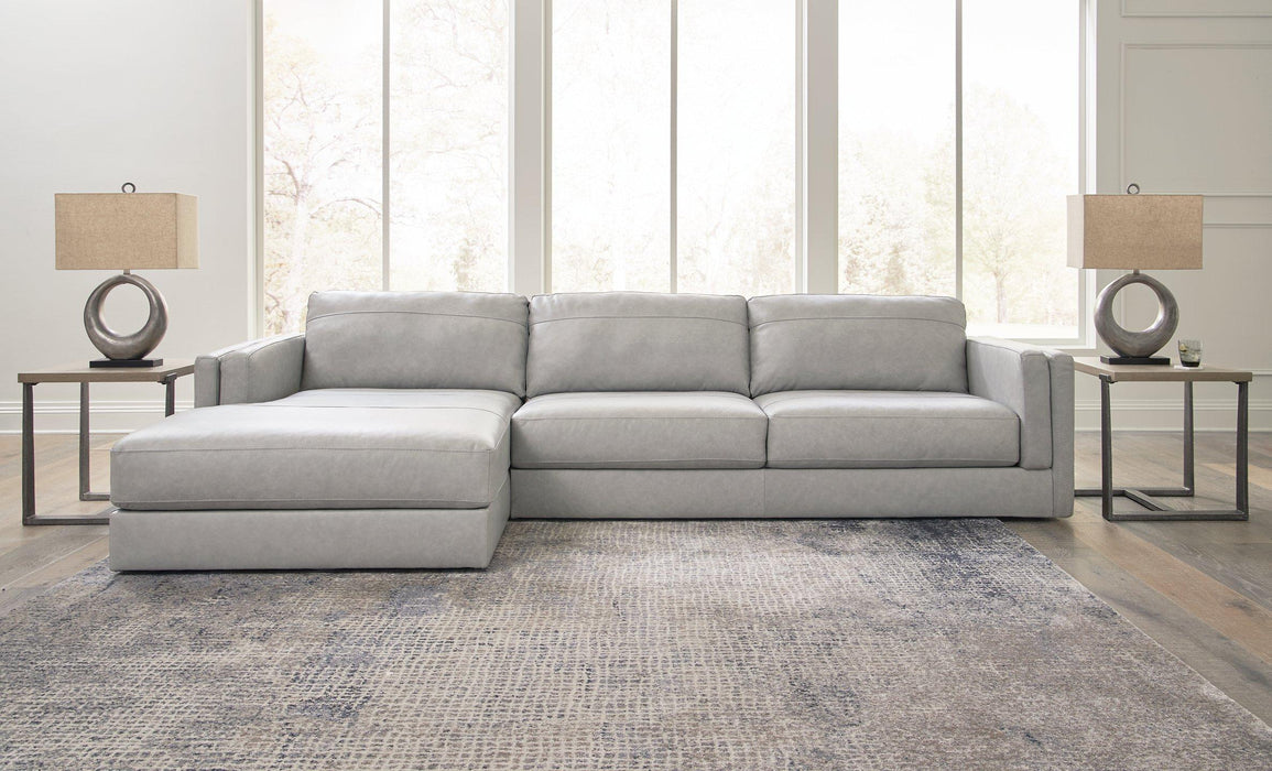 Amiata Sectional with Chaise - Atchison Furniture Company (Atchison, KS)