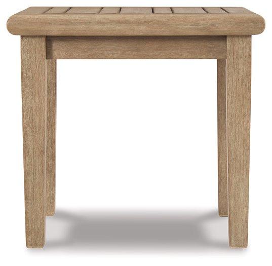 Gerianne End Table - Atchison Furniture Company (Atchison, KS)