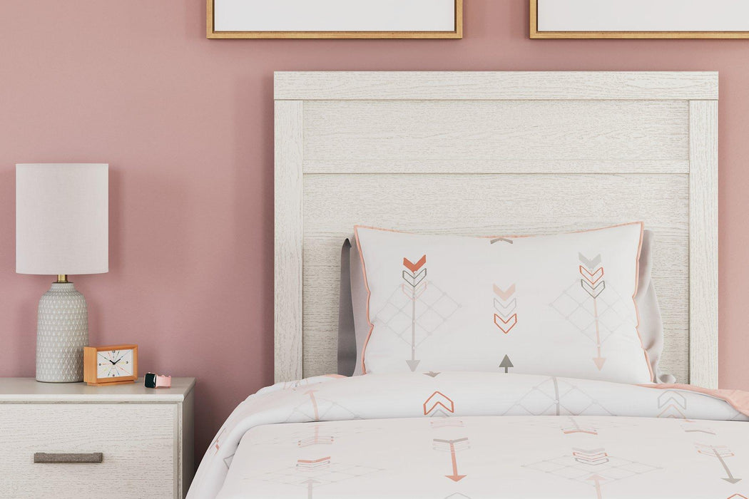 Stelsie Bedroom Set - Atchison Furniture Company (Atchison, KS)