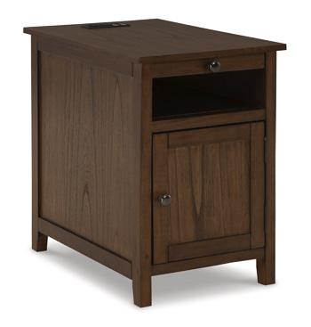 Treytown Chairside End Table - Atchison Furniture Company (Atchison, KS)
