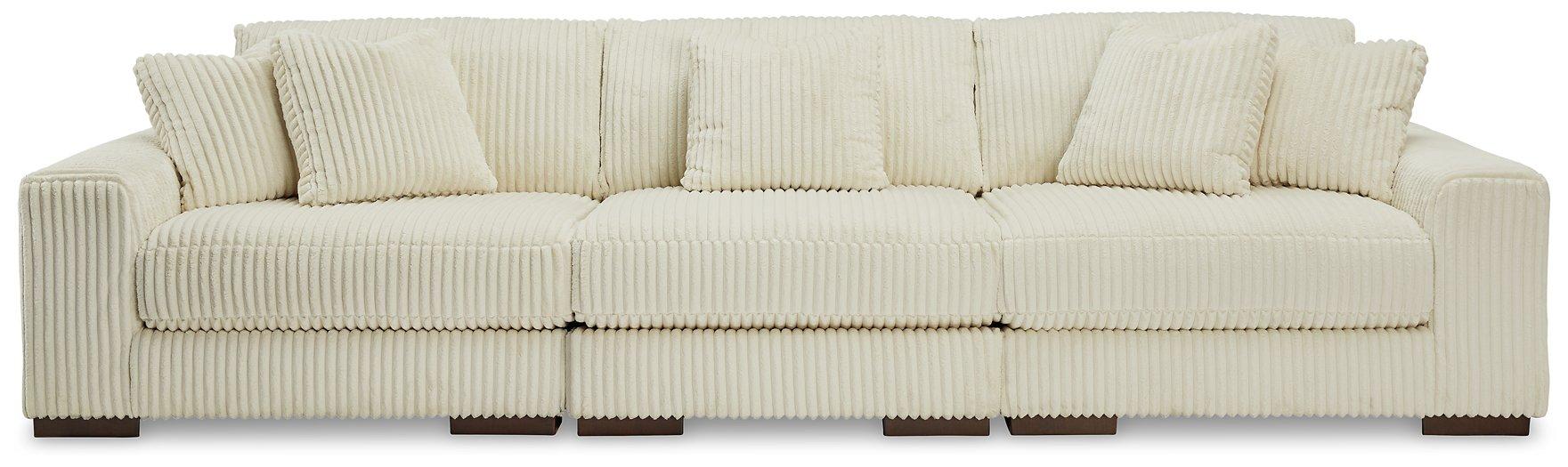 Lindyn Sectional Sofa - Atchison Furniture Company (Atchison, KS)