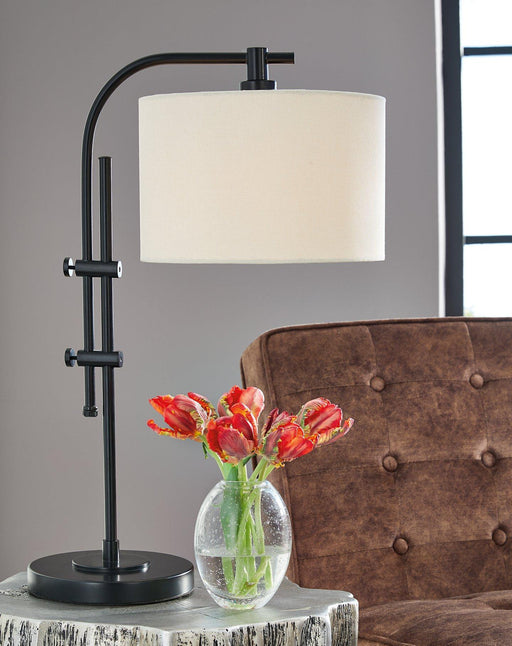 Baronvale Lamp Set - Atchison Furniture Company (Atchison, KS)