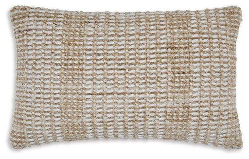 Hathby Pillow - Atchison Furniture Company (Atchison, KS)