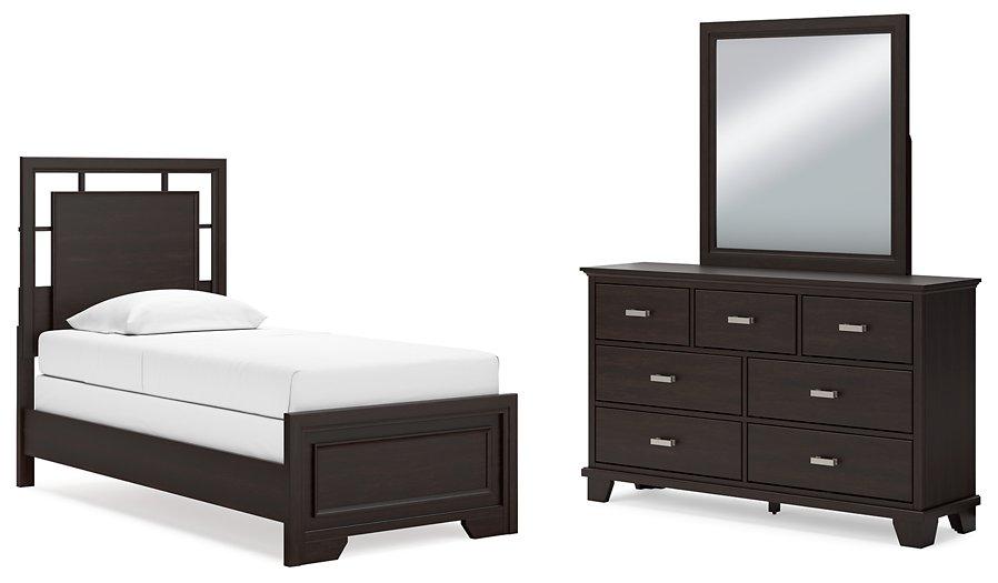 Covetown Bedroom Package - Atchison Furniture Company (Atchison, KS)