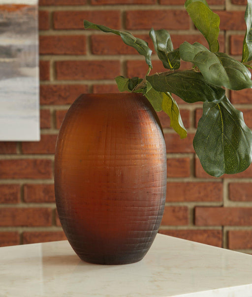 Embersen Vase - Atchison Furniture Company (Atchison, KS)