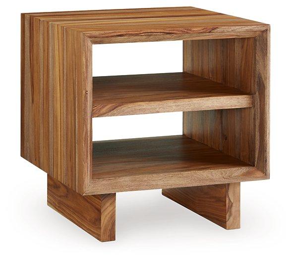 Dressonni End Table - Atchison Furniture Company (Atchison, KS)