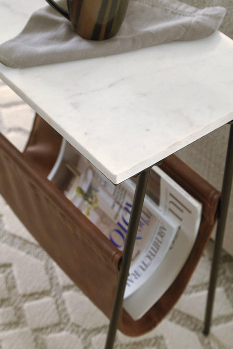 Etanbury Accent Table - Atchison Furniture Company (Atchison, KS)