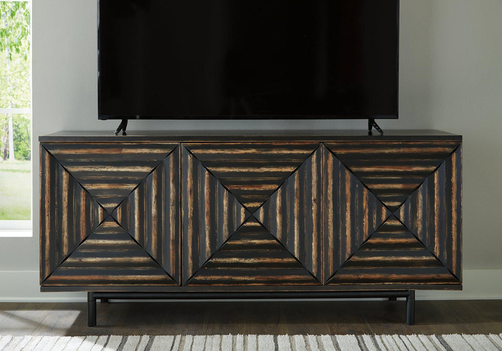 Fair Ridge Accent Cabinet - Atchison Furniture Company (Atchison, KS)