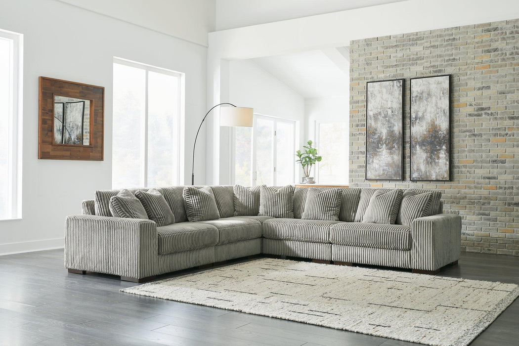 Lindyn Sectional - Atchison Furniture Company (Atchison, KS)