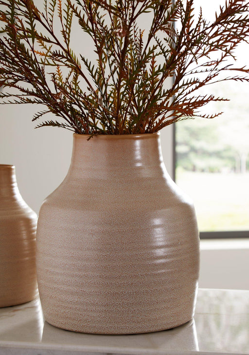 Millcott Vase - Atchison Furniture Company (Atchison, KS)