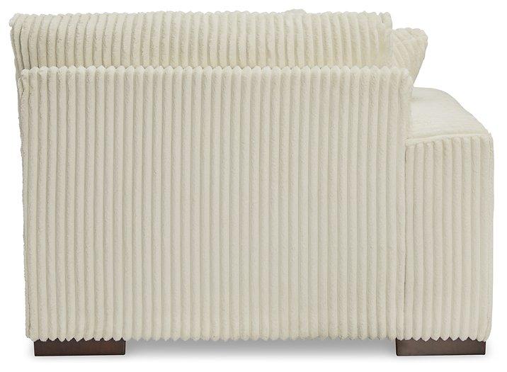 Lindyn Sectional - Atchison Furniture Company (Atchison, KS)