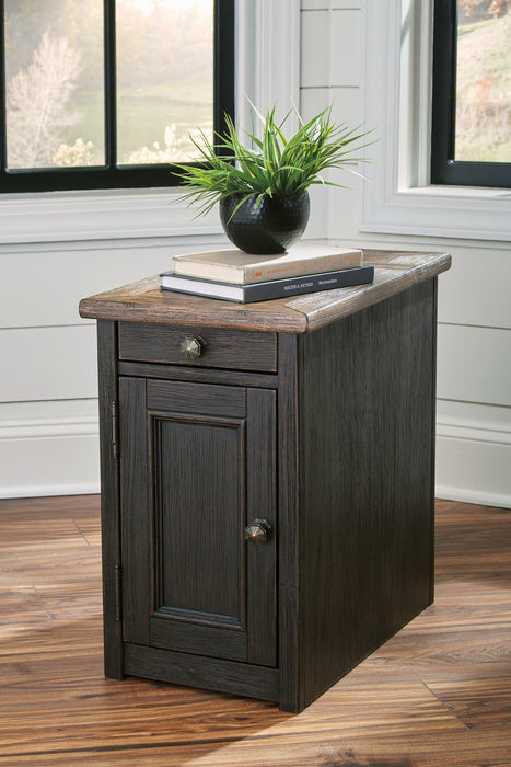 Tyler Creek Table Set - Atchison Furniture Company (Atchison, KS)