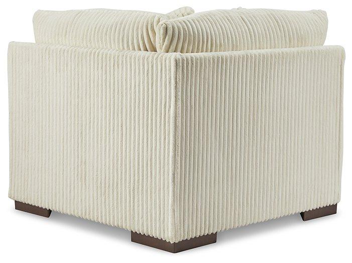 Lindyn Sectional - Atchison Furniture Company (Atchison, KS)